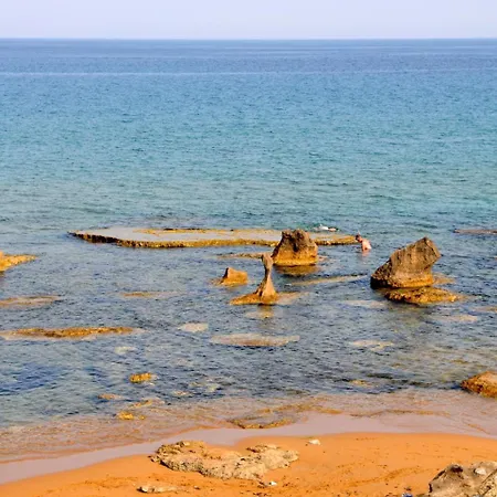 In Isola Di Capo Rizzuto 20992 דירה